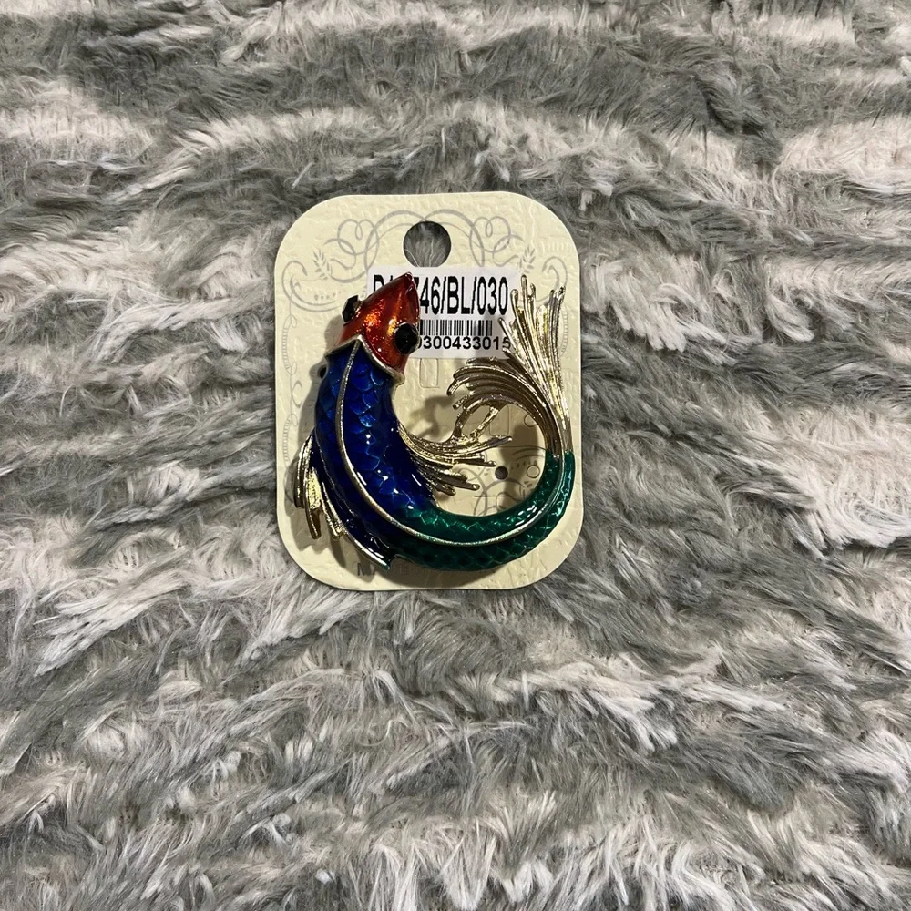 Pin - Picture 4 of 4